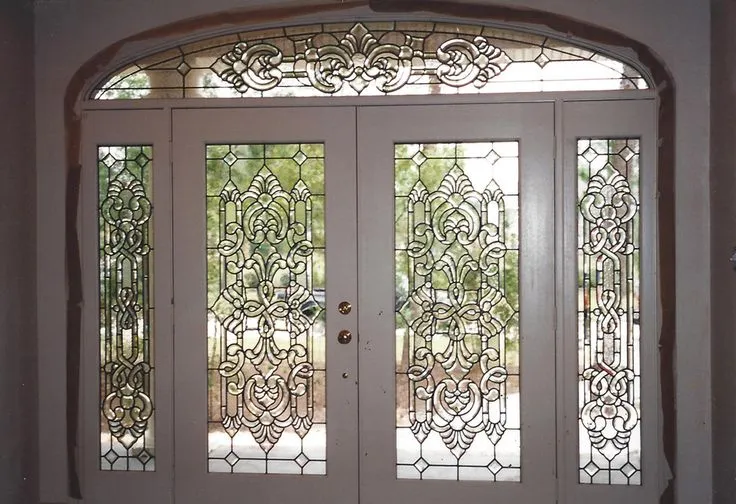 Cut Work Glass Factory in Lahore