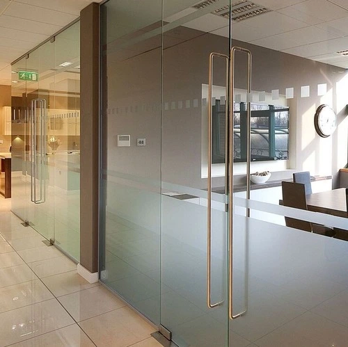 Modern Glass Partitions in Lahore for Offices, Homes and Commercial Spaces